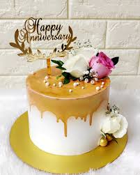 A Love Like No Other – Anniversary Cake
